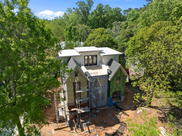 3431 Bradley Place, Raleigh, NC 27607