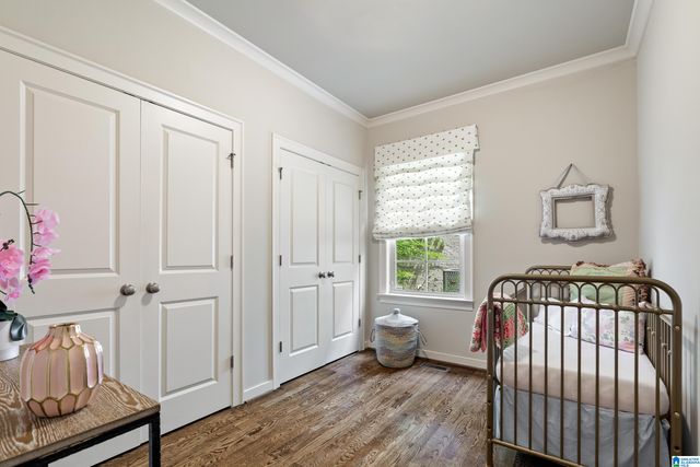 1212 VESTAVIA PLACE, Vestavia Hills, AL 35216
