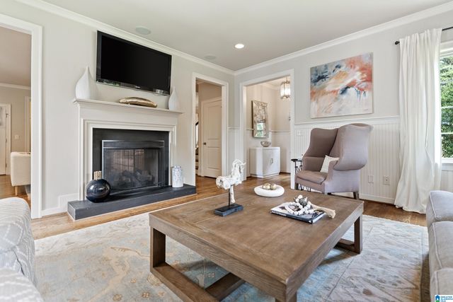 1212 VESTAVIA PLACE, Vestavia Hills, AL 35216