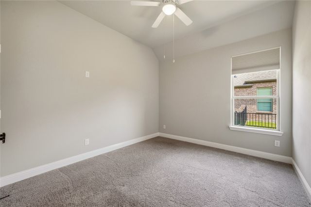 1086 Mickelson Drive, Granbury, TX 76048
