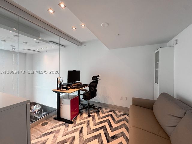 350 S Miami Ave 706, Miami, FL 33130