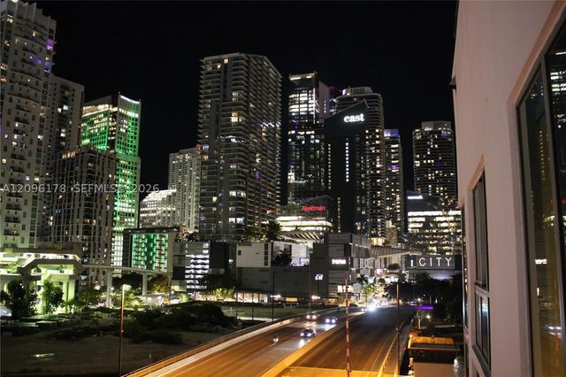 350 S Miami Ave 706, Miami, FL 33130