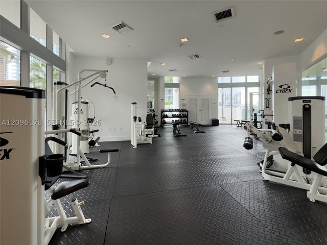 350 S Miami Ave 706, Miami, FL 33130