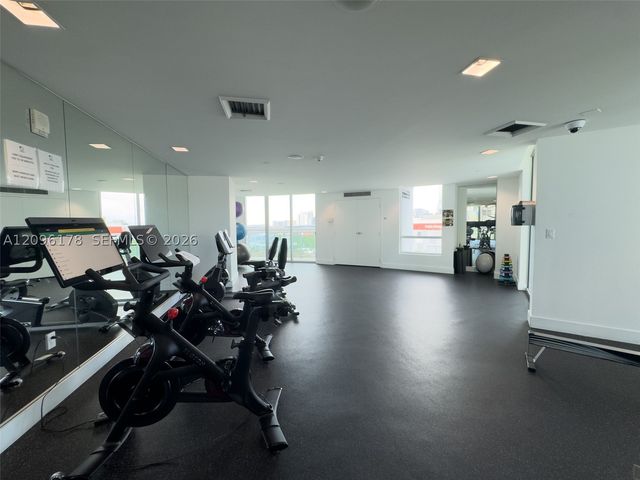 350 S Miami Ave 706, Miami, FL 33130