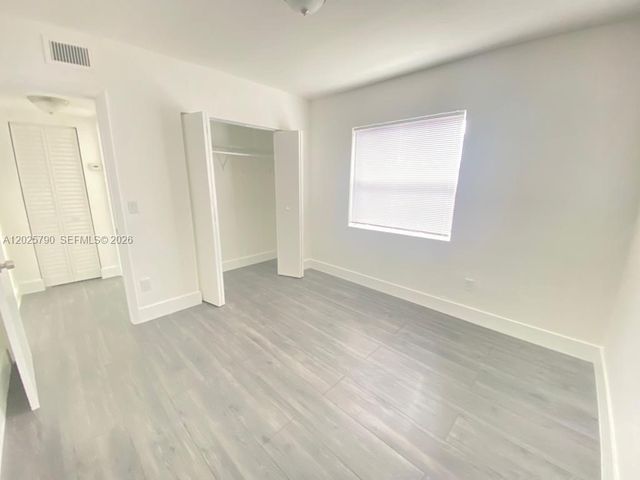2150 NW 24th St 2, Miami, FL 33142