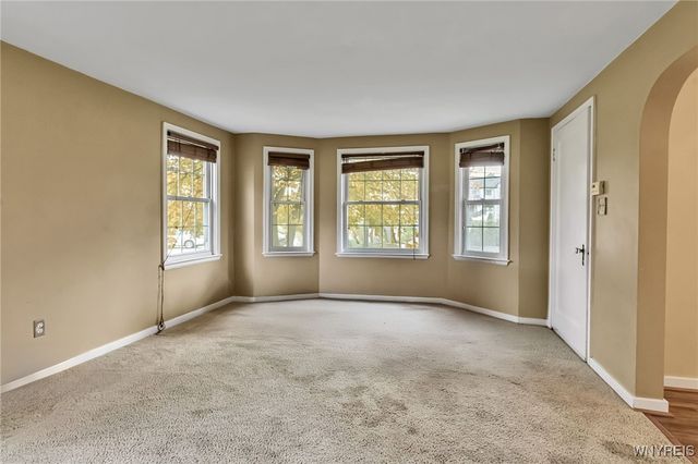 134 Reist Street, Amherst, NY 14221