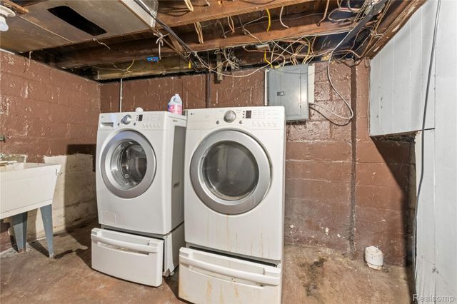 9304 Otsego Street, Detroit, MI 48204