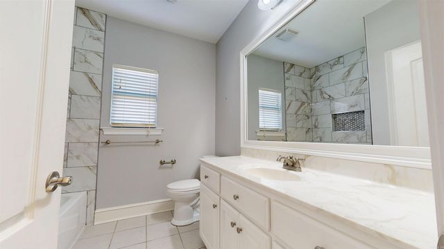 213 Plantation Drive, Mayflower, AR 72106