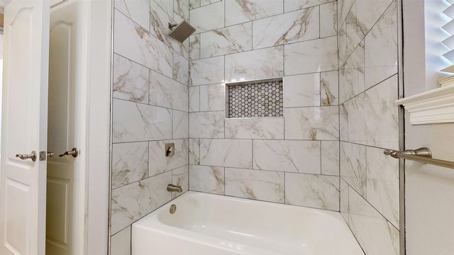 213 Plantation Drive, Mayflower, AR 72106