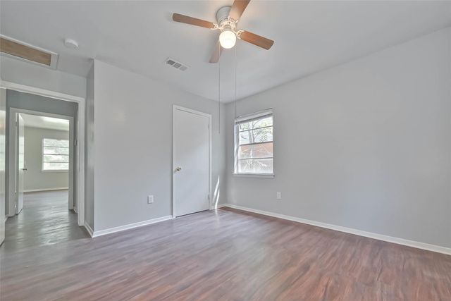 3918 Tavenor Lane, Houston, TX 77047