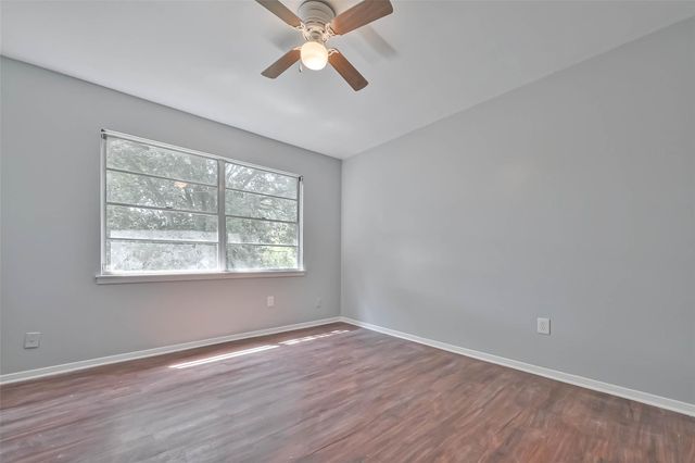 3918 Tavenor Lane, Houston, TX 77047