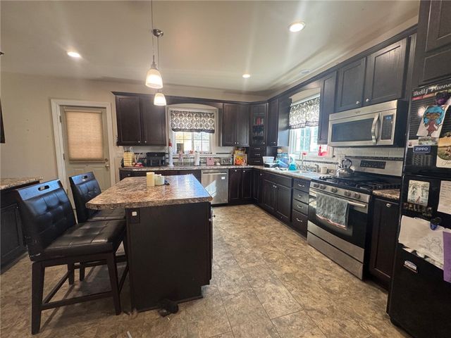 204 Jackson Avenue, Bradford City, PA 16701