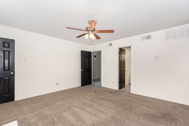 8750 Park Lane 151, Dallas, TX 75231