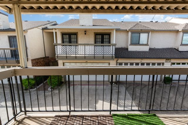 8750 Park Lane 151, Dallas, TX 75231