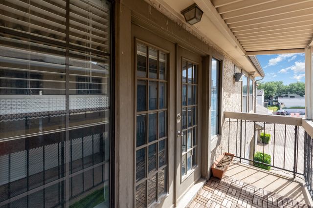 8750 Park Lane 151, Dallas, TX 75231
