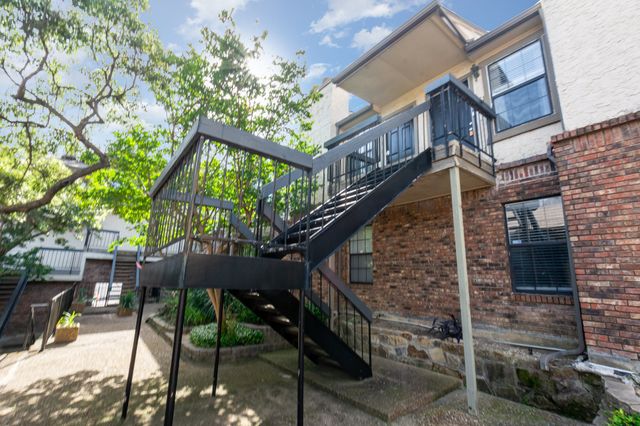 8750 Park Lane 151, Dallas, TX 75231