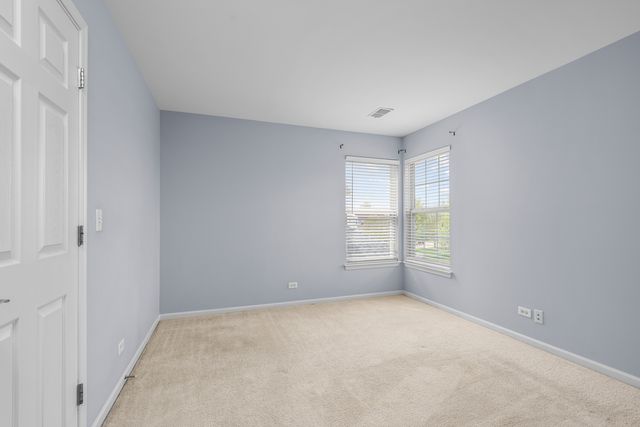 239 Pawtucket Avenue, Elgin, IL 60124