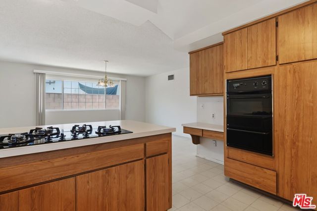 19131 Tulsa Street, Porter Ranch (los Angeles), CA 91326