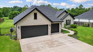 901 Sugar Creek Road, Pea Ridge, AR 72751