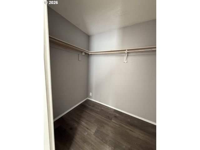 1003 Se 146TH Ave, Portland, OR 97233