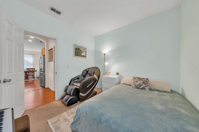 8409 Sundrop Way, Antelope, CA 95843