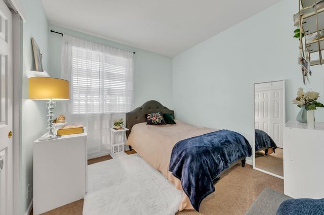 8409 Sundrop Way, Antelope, CA 95843