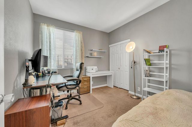 8409 Sundrop Way, Antelope, CA 95843