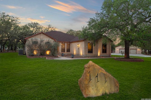 141 County Road 6869, Natalia, TX 78059