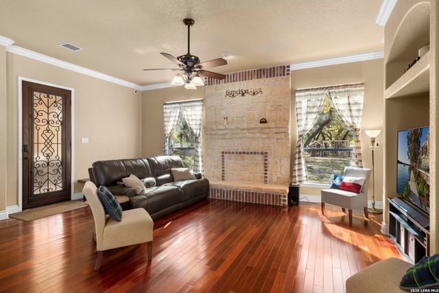 141 County Road 6869, Natalia, TX 78059