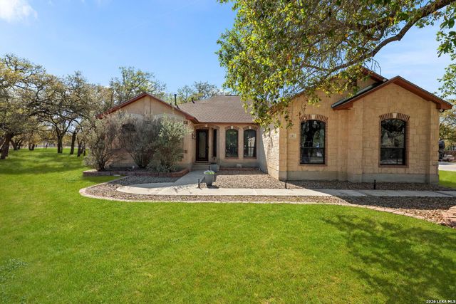 141 County Road 6869, Natalia, TX 78059