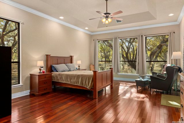 141 County Road 6869, Natalia, TX 78059