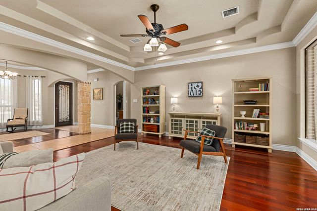 141 County Road 6869, Natalia, TX 78059