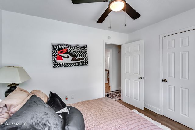 667 Queen Circle, Jackson, MS 39209