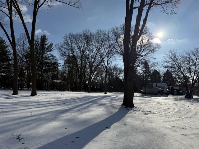 VL Harvey Lake Road, Highland, MI 48356