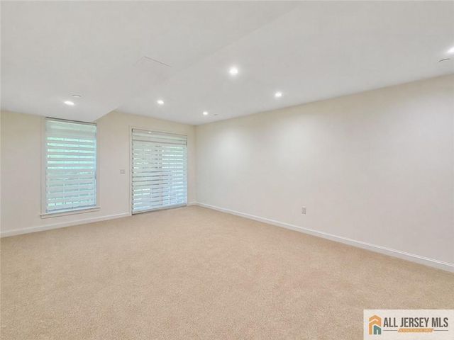 6 Cottrell Court 6, Old Bridge, NJ 08857
