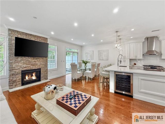 6 Cottrell Court 6, Old Bridge, NJ 08857