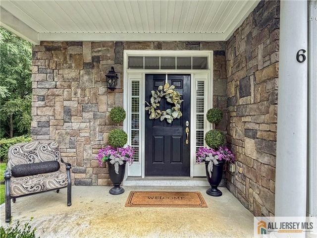 6 Cottrell Court 6, Old Bridge, NJ 08857