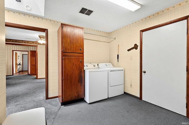 662 N 700 West, Tipton, IN 46072