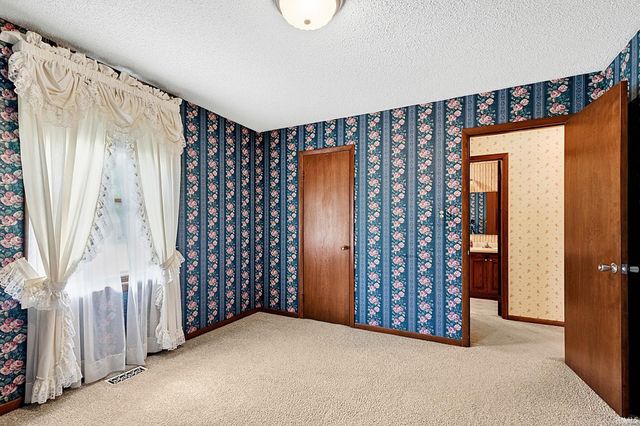 662 N 700 West, Tipton, IN 46072