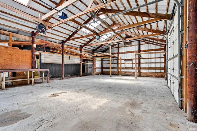 662 N 700 West, Tipton, IN 46072