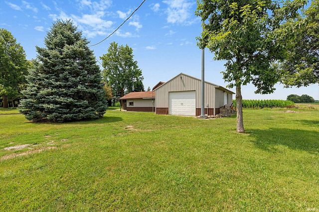 662 N 700 West, Tipton, IN 46072