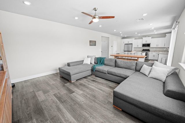 499 Red Sand Ct, Rocklin, CA 95765