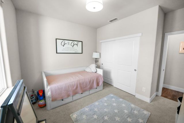 499 Red Sand Ct, Rocklin, CA 95765