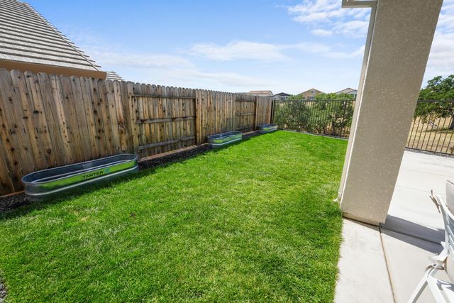 499 Red Sand Ct, Rocklin, CA 95765