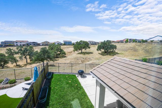 499 Red Sand Ct, Rocklin, CA 95765