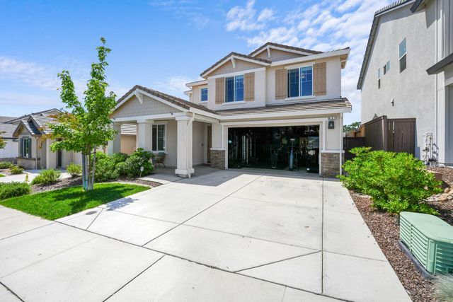 499 Red Sand Ct, Rocklin, CA 95765