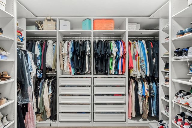 17224 OLD COUNTRY LANE, Winter Garden, FL 34787