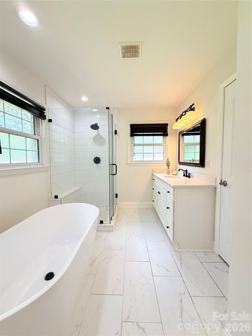 6081 Cambridge Drive, Harrisburg, NC 28075