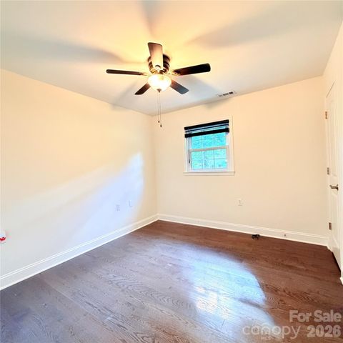 6081 Cambridge Drive, Harrisburg, NC 28075