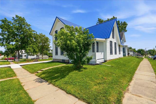 1405 5th Avenue, Marion, IA 52402